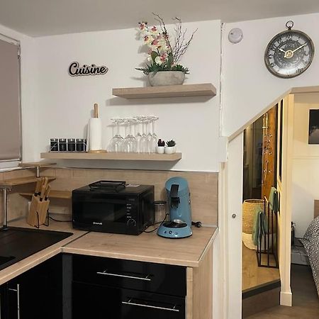 Appartement Place De Камбре Екстериор снимка